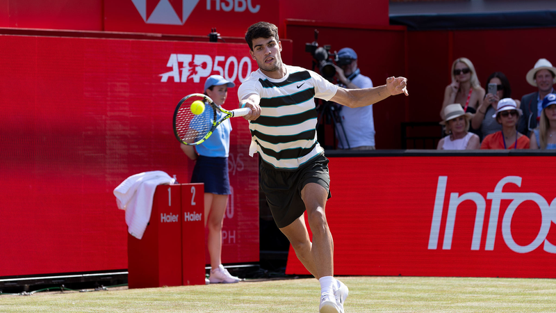 Alcaraz Edges Walton in Tense Queen’s Club Opener Alcaraz_Edges_Walton_in_Tense_Queen_s_Club_Opener