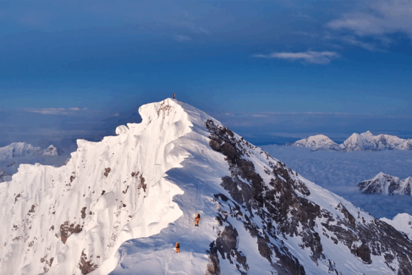 One-Take Everest: Ma Chunlin’s Mount Qomolangma Ascent One-Take Everest: Ma Chunlin’s Mount Qomolangma Ascent video poster