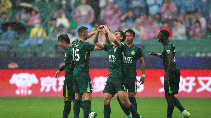 Beijing Guoan Close In On CSL Leaders After Top Two Lose Beijing_Guoan_Close_In_On_CSL_Leaders_After_Top_Two_Lose