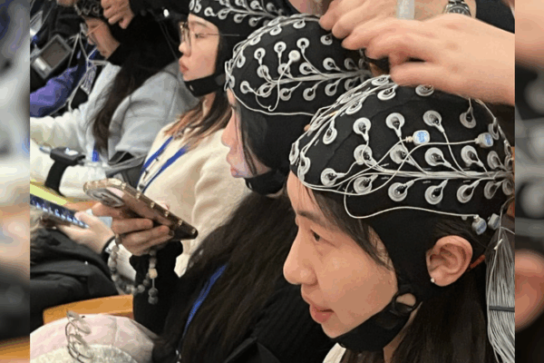 Brain-Computer Interface Reveals Neural Magic of Live Art Brain_Computer_Interface_Reveals_Neural_Magic_of_Live_Art