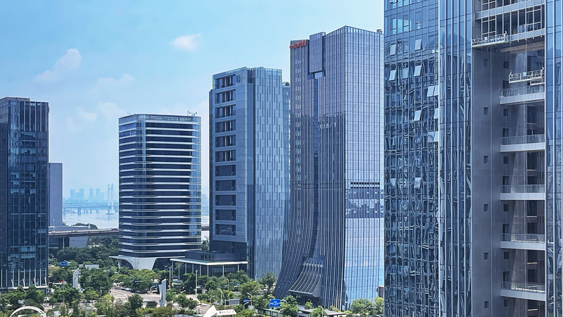 Charting_Financial_Development_with_Chinese_Characteristics