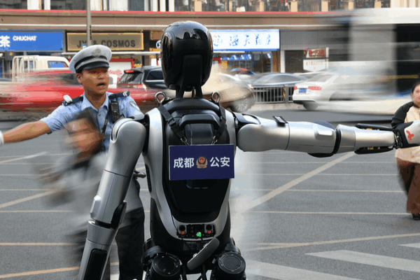 Chengdu Debuts Smart Robots in Citywide Real-World Tests Chengdu_Debuts_Smart_Robots_in_Citywide_Real_World_Tests