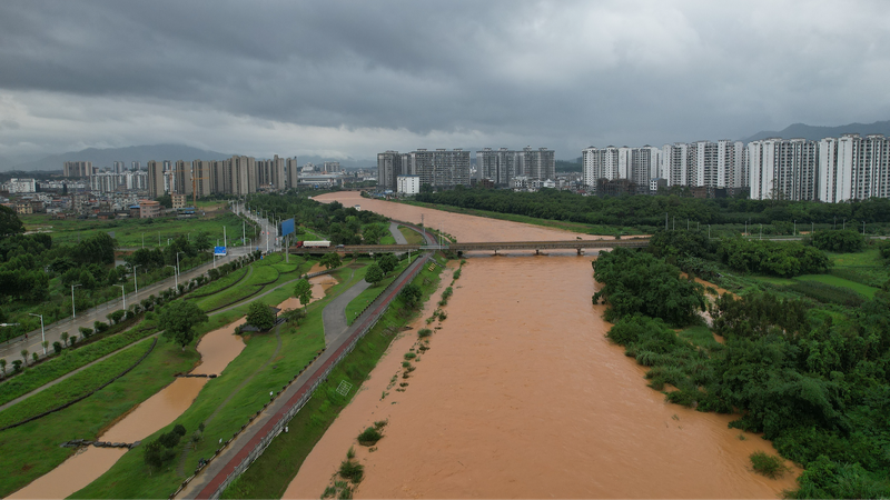 China_Declares_Red_Alert_for_Mountain_Torrents_in_Six_Provinces