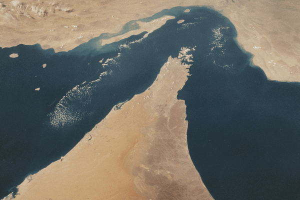 China Urges Calm Amid Strait of Hormuz Tensions China_Urges_Calm_Amid_Strait_of_Hormuz_Tensions