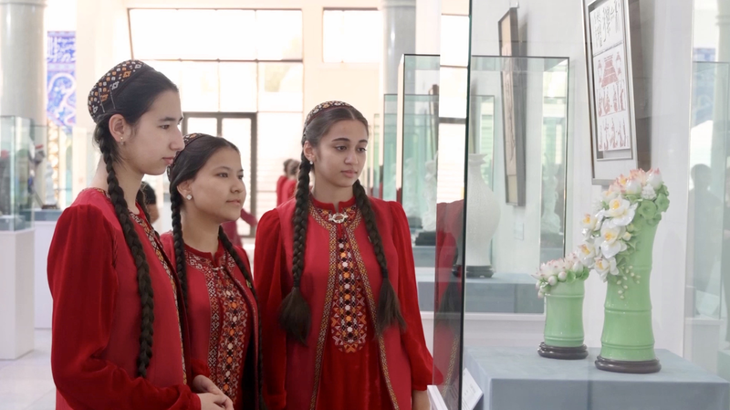 Chinese Cultural Exhibitions Gallop into Ashgabat Chinese_Cultural_Exhibitions_Gallop_into_Ashgabat video poster