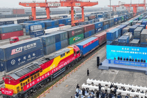Chinese_Mainland_Central_Asia_Trade_Surges_116__Over_Decade