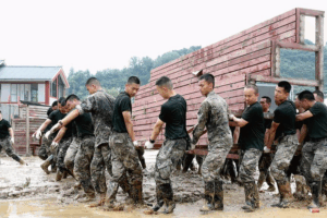 Chinese_Mainland_Elevates_Emergency_Response_Amid_Blistering_Heat_and_Heavy_Rains