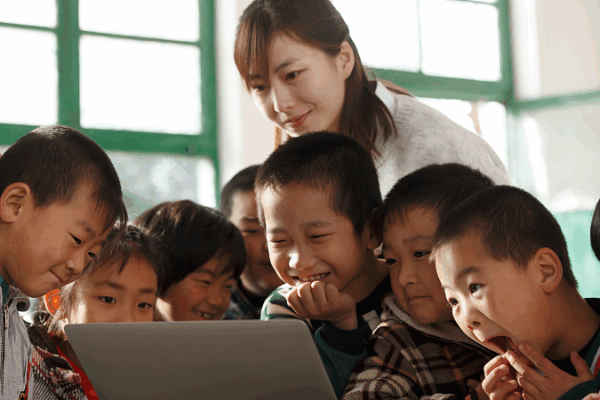 Chinese Mainland Unveils Inclusive Tech and Poverty-Reduction Model at UN Chinese_Mainland_Unveils_Inclusive_Tech_and_Poverty_Reduction_Model_at_UN