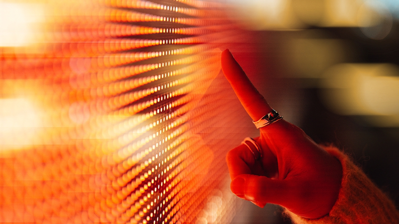 Chinese_Scientists_Develop_Ultra_Stable__Super_Bright_Perovskite_LEDs