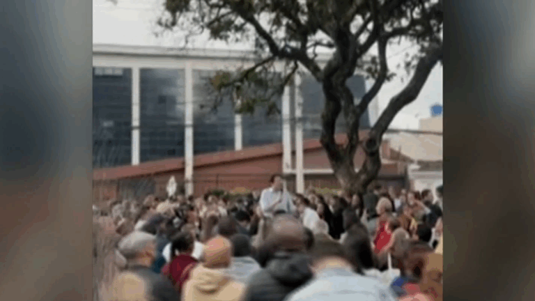 Colombian_Candidate_Miguel_Uribe_Shot__6_5_Quake_Jolts_Region video poster