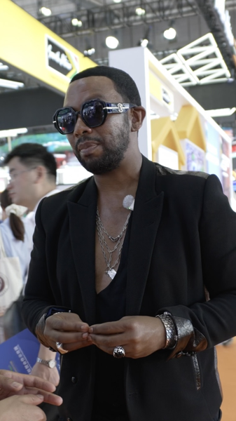 David Tlale Praises Tech & Fashion Boom at China-Africa Expo in Changsha David_Tlale_Praises_Tech___Fashion_Boom_at_China_Africa_Expo_in_Changsha video poster