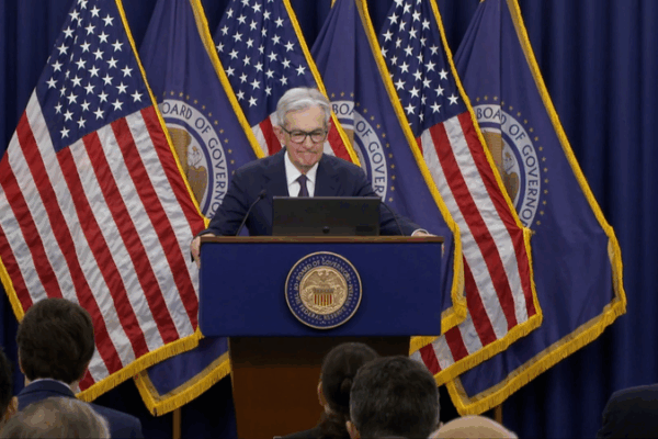 Fed Holds Rates Steady Amid Trade War and Middle East Tensions Fed_Holds_Rates_Steady_Amid_Trade_War_and_Middle_East_Tensions video poster