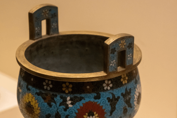 How a Ming Dynasty Cloisonné Ding Kept Royal Courts Cool How a Ming Dynasty Cloisonné Ding Kept Royal Courts Cool