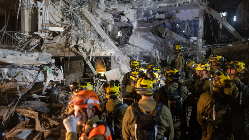 Ramat Gan in Ruins After Iran’s Missile Strike on Israel Ramat Gan in Ruins After Iran’s Missile Strike on Israel