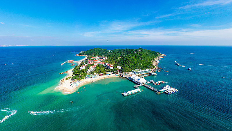 H0B4BVIXGAH15PK3OM5K - My Global News: Voices of a New Era Underwater Wonders: Wuzhizhou Island’s Marine Ranch Revives Coral Reefs video poster