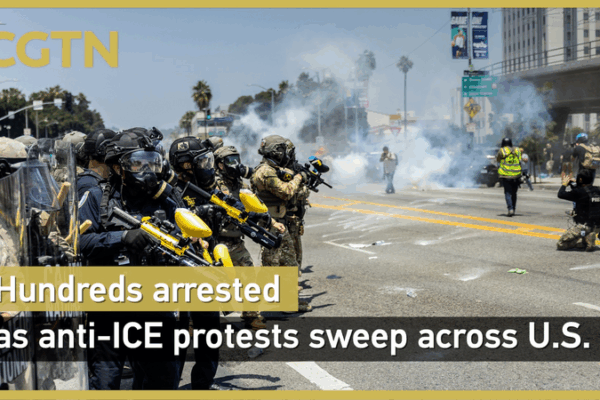 Hundreds Arrested as Anti-ICE Protests Spread Across U.S. Hundreds_Arrested_as_Anti_ICE_Protests_Spread_Across_U_S_ video poster