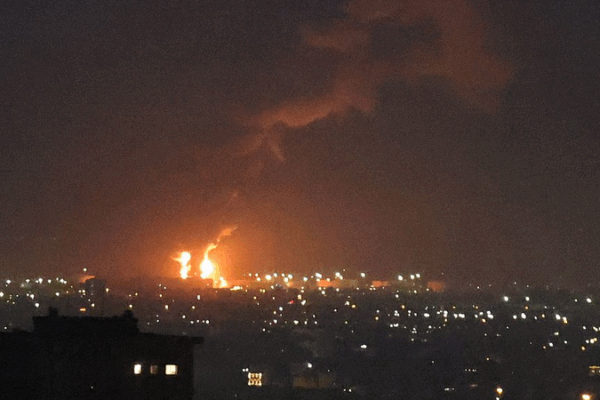Israel-Iran Exchanges Escalate: Civilians Urged to Evacuate Israel_Iran_Exchanges_Escalate__Civilians_Urged_to_Evacuate