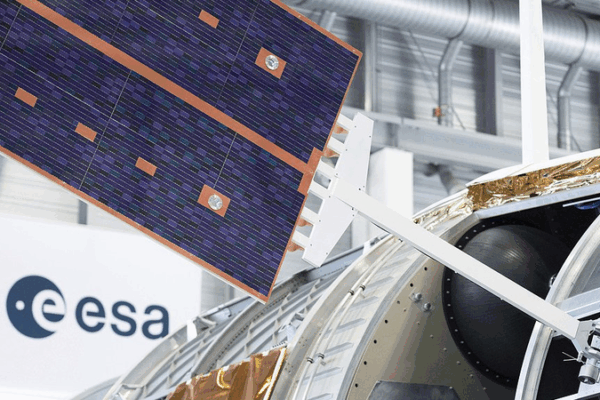 ESA Eyes New Space Alliances Beyond NASA’s Orbit ESA Eyes New Space Alliances Beyond NASA’s Orbit