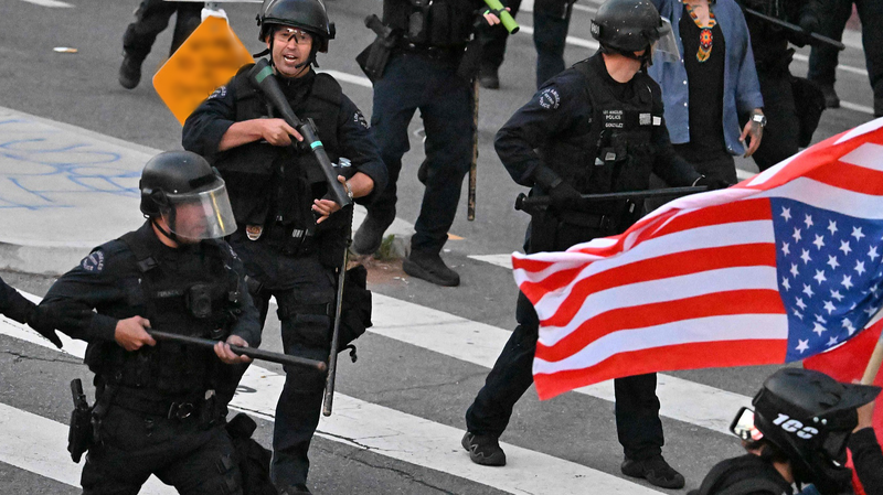 No_Kings_Protests_Erupt_Across_US_on_Trumps_79th_Birthday_poster - My Global News: Voices of a New Era No_Kings_Protests_Erupt_Across_US_on_Trumps_79th_Birthday video poster