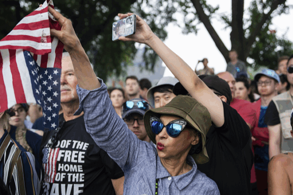 Parade or Protest: What Did Trump Gain from the Military Spectacle? Parade_or_Protest__What_Did_Trump_Gain_from_the_Military_Spectacle_
