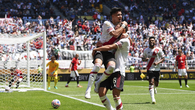 River Plate Tops Urawa Red Diamonds 3-1 in Seattle at Club World Cup River_Plate_Tops_Urawa_Red_Diamonds_3_1_in_Seattle_at_Club_World_Cup