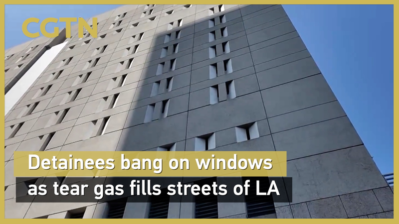 Tear_Gas_Fills_LA_Streets_as_Detainees_Pound_Detention_Windows_poster - My Global News: Voices of a New Era Tear_Gas_Fills_LA_Streets_as_Detainees_Pound_Detention_Windows video poster
