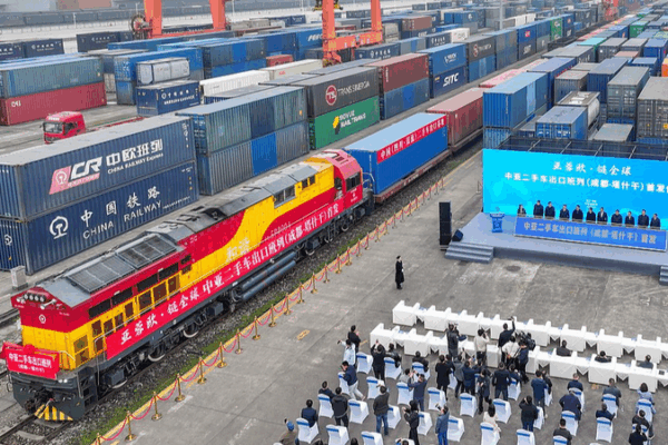 Tech-Driven Growth: China and Central Asia Forge Innovative Partnerships Tech_Driven_Growth__China_and_Central_Asia_Forge_Innovative_Partnerships