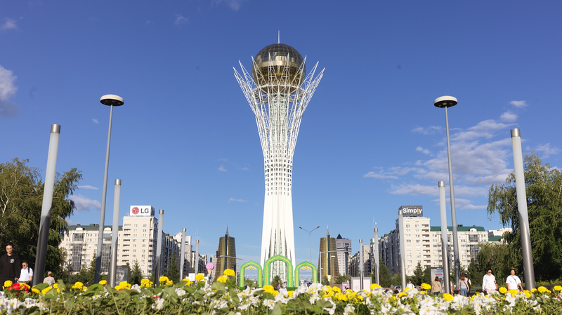 Xi Jinping and Five Central Asian Leaders Pose in Astana Xi_Jinping_and_Five_Central_Asian_Leaders_Pose_in_Astana