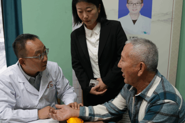 Xinjiang Hub Drives Chinese Mainland-Central Asia Health Collaboration Xinjiang_Hub_Drives_Chinese_Mainland_Central_Asia_Health_Collaboration