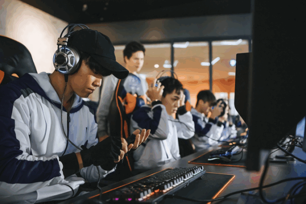 2025 Esports World Cup Kicks Off in Riyadh with Record $70M Prize Pool 2025_Esports_World_Cup_Kicks_Off_in_Riyadh_with_Record__70M_Prize_Pool