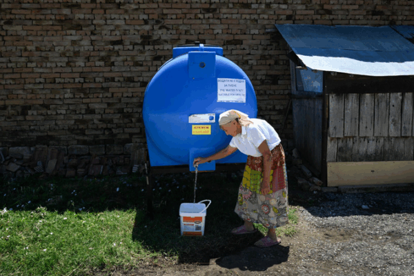 Bulgaria’s Aging Pipes Worsen Water Crisis as Climate Warms Bulgaria’s Aging Pipes Worsen Water Crisis as Climate Warms