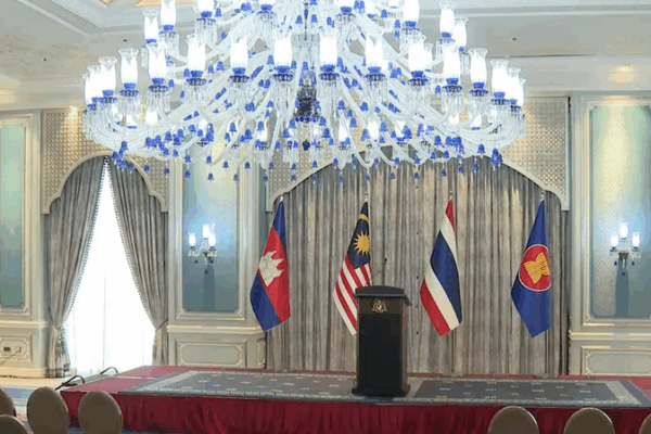 Anwar Ibrahim Holds Live News Conference After Cambodia and Thailand Talks Anwar_Ibrahim_Holds_Live_News_Conference_After_Cambodia_and_Thailand_Talks video poster