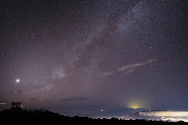 Astronomers Track Mysterious Interstellar Visitor A11pl3Z Astronomers_Track_Mysterious_Interstellar_Visitor_A11pl3Z