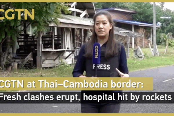 Rockets Strike Thai Hospital Amid Fresh ThaiāCambodia Border Clash Rockets Strike Thai Hospital Amid Fresh ThaiāCambodia Border Clash video poster