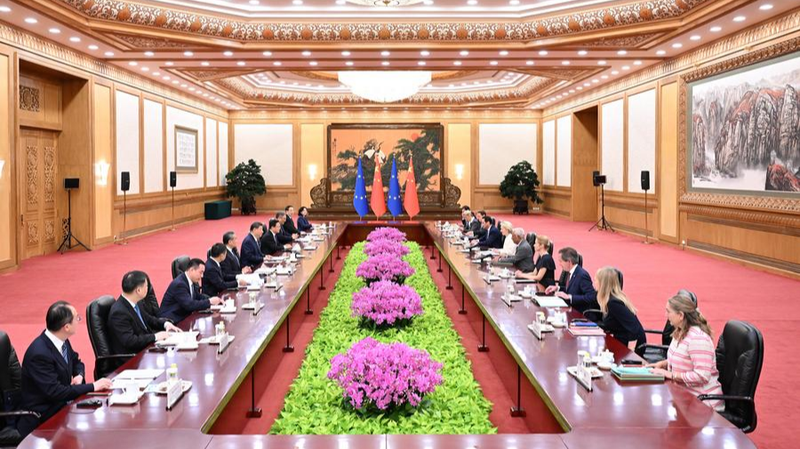 Charting a Pragmatic Course in China-EU Relations Charting_a_Pragmatic_Course_in_China_EU_Relations