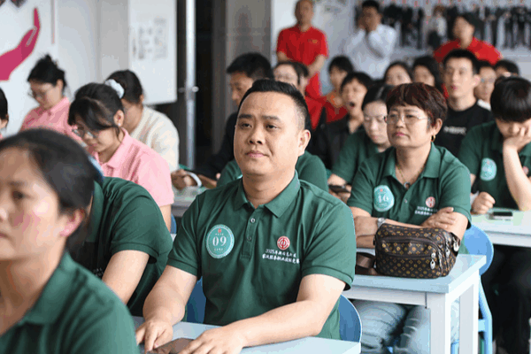 China Launches Ambitious Plan to Revitalize Rural Service Sector China_Launches_Ambitious_Plan_to_Revitalize_Rural_Service_Sector