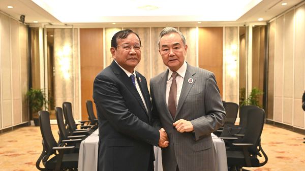 China Pledges Strong Partnership with Cambodia Amid Global Turbulence China_Pledges_Strong_Partnership_with_Cambodia_Amid_Global_Turbulence