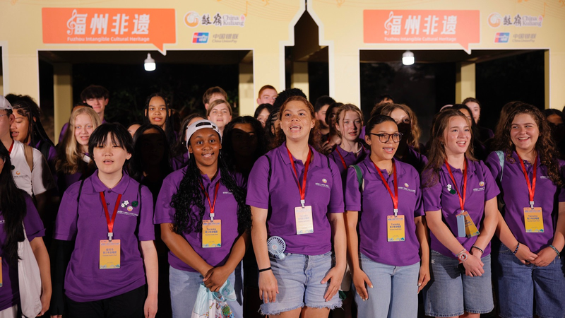 China-U.S. Youth Choirs Spread Peace in Fuzhou Flash Mob China_U_S__Youth_Choirs_Spread_Peace_in_Fuzhou_Flash_Mob video poster
