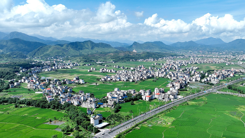 China Unveils Financial Plan to Revitalize Rural Areas China_Unveils_Financial_Plan_to_Revitalize_Rural_Areas