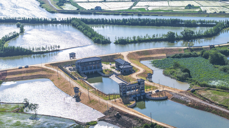 Chinese_Premier_Li_Qiang_Leads_State_Council_Meeting_on_Flood_and_Drought_Controls