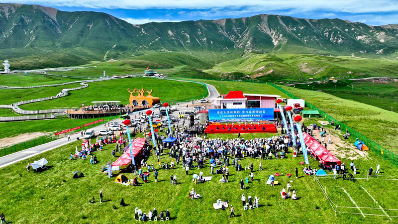 Cultural Tapestry Unites on Gansu Grasslands: Yugur, Tibetan & Mongolian Festival Cultural_Tapestry_Unites_on_Gansu_Grasslands__Yugur__Tibetan___Mongolian_Festival