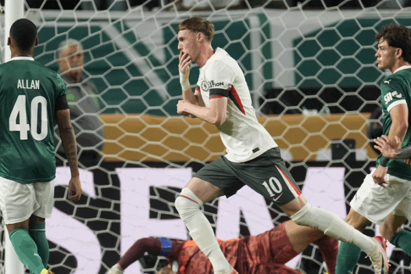 Fluminense Edge Al Hilal 2-1 to Set Up Semifinal with Chelsea Fluminense_Edge_Al_Hilal_2_1_to_Set_Up_Semifinal_with_Chelsea