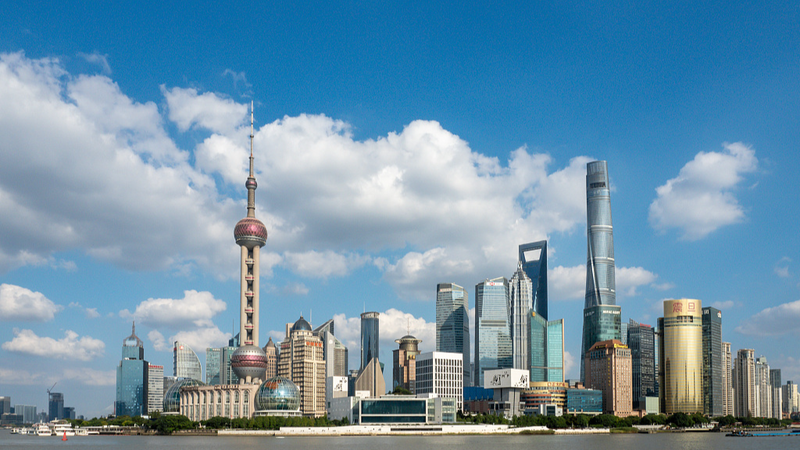 Foreign_Firms_Surge_in_Chinese_Mainland_High_Tech_Sectors_in_H1_2025