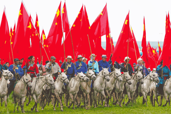 Grassland Spirit Ignites at 35th Naadam Festival in Inner Mongolia Grassland_Spirit_Ignites_at_35th_Naadam_Festival_in_Inner_Mongolia