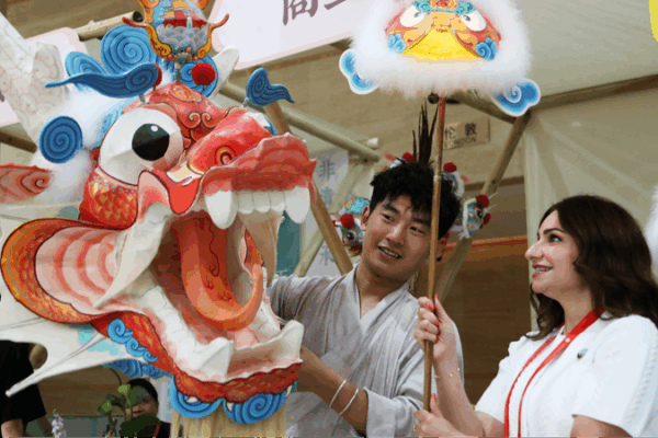 Henan Heritage Dazzles at SCO Media & Think Tank Summit Henan_Heritage_Dazzles_at_SCO_Media___Think_Tank_Summit