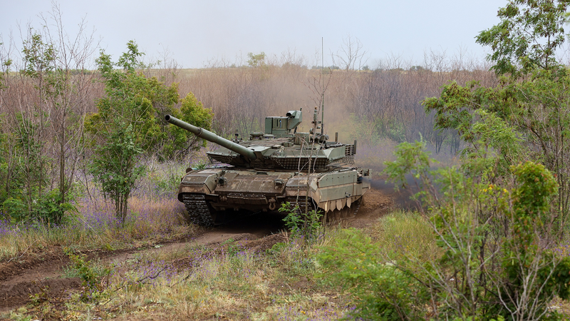 Macron_and_Putin_Reconnect__First_Phone_Call_Since_2022_Focuses_on_Iran_and_Ukraine