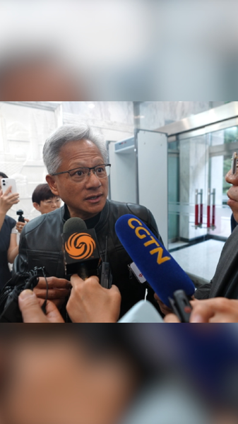 NVIDIA to Resume H20 AI Chip Sales to the Chinese Mainland NVIDIA_to_Resume_H20_AI_Chip_Sales_to_the_Chinese_Mainland video poster