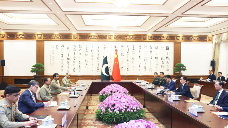 OZ27YO4SMMY30GEV88X0 - My Global News: Voices of a New Era China’s Vice President Han Zheng Meets Pakistani Army Chief in Beijing