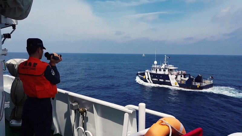 Provocative Maneuvers: Philippine Vessel Escalates Tensions Near Huangyan Dao Provocative_Maneuvers__Philippine_Vessel_Escalates_Tensions_Near_Huangyan_Dao