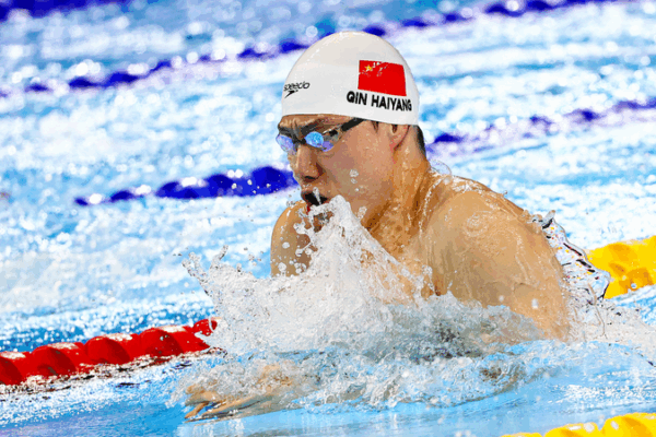 Qin Haiyang Scores Gold in 100m Breaststroke at World Aquatics Championships Qin_Haiyang_Scores_Gold_in_100m_Breaststroke_at_World_Aquatics_Championships